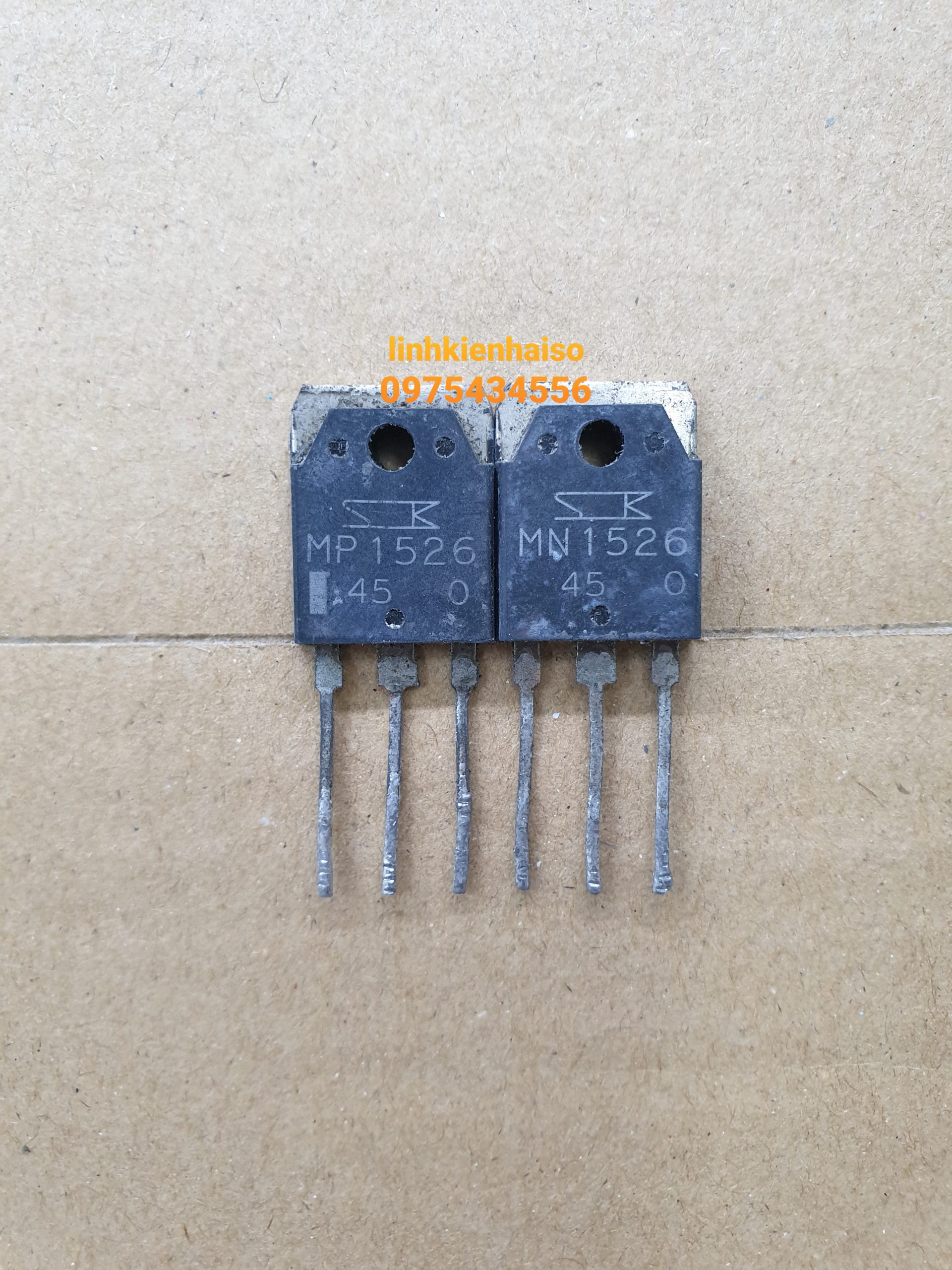 MP1526+ MN1526 Transistoren Set - 2 Stück TO-3P Gehäuse